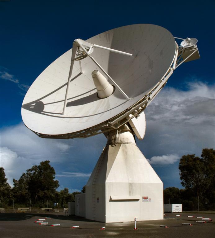 Антенна станции слежения ESTRACK в Перте Антенна станции слежения ESTRACK в Перте