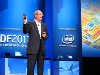 Прототип смартфона на базе Intel Medfield