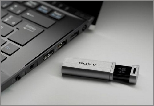 Sony Micro Vault MACH Sony Micro Vault MACH