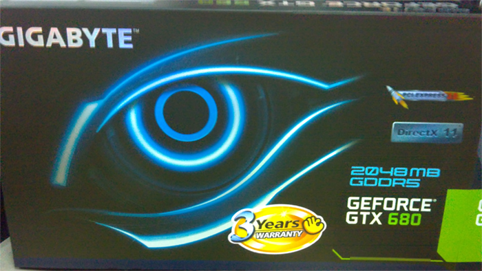  Фотографии розничной видеокарты GIGABYTE GTX 680 