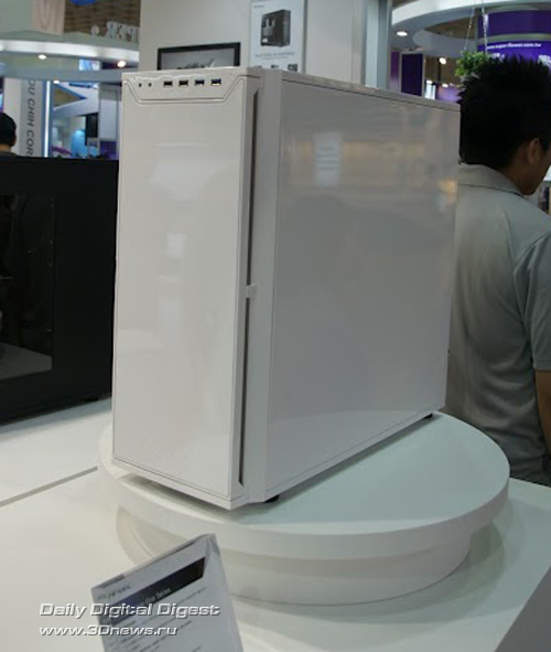 Antec Performance One Series P280 White Edition Antec Performance One Series P280 White Edition