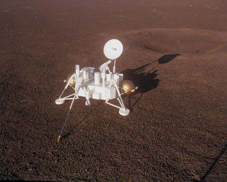  Исследовательский зонд Viking-1 на Марсе глазами художника 