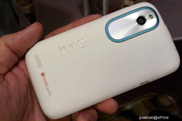 HTC Desire X HTC Desire X