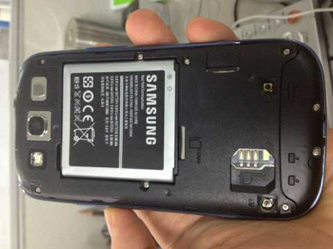 Samsung Galaxy S III i939D Samsung Galaxy S III i939D