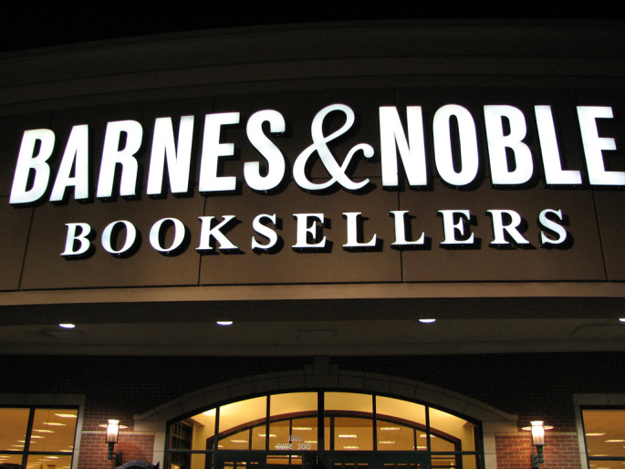  Barnes & Noble 