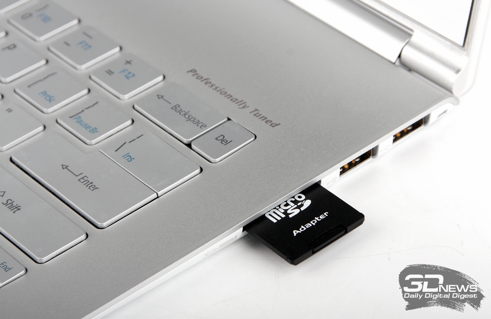 Микро сд ноутбуке. Разъем микро СД для ноутбука. Разъем для SD карты в ноутбуке. Разъем SD ноутбук ASUS. Разъем для карты памяти в ноутбуке Асер.