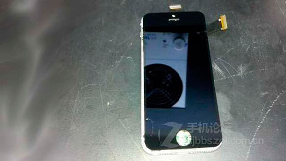  Apple iPhone 5S 