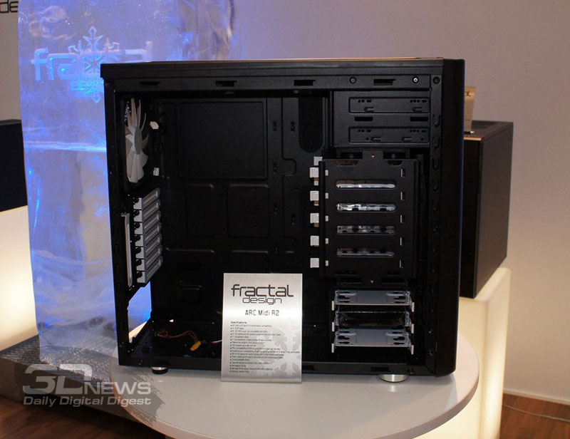 Fractal Design Arc Midi R2 Fractal Design Arc Midi R2