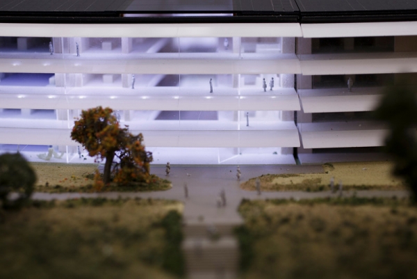 Фото миниатюрной копии футуристического кампуса «Apple Campus 2», а также видео Фото миниатюрной копии футуристического кампуса «Apple Campus 2», а также видео