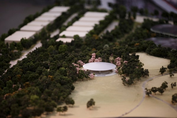 Фото миниатюрной копии футуристического кампуса «Apple Campus 2», а также видео Фото миниатюрной копии футуристического кампуса «Apple Campus 2», а также видео
