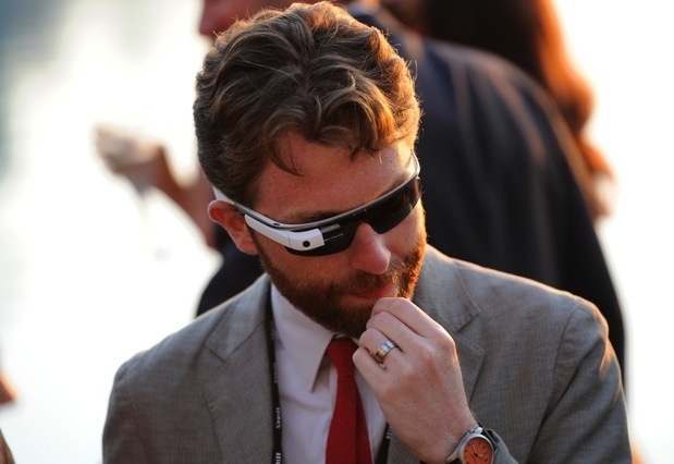www.google.com/glass/