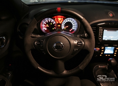 Обзор автомобиля Nissan Juke 2020