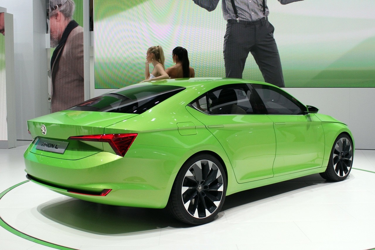 Skoda Vision седан