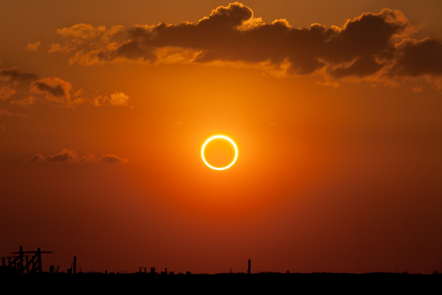 Солнечное затмение фотография