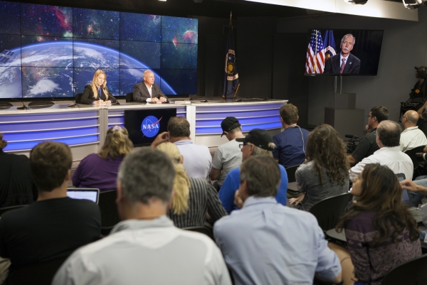  Пресс-конференция NASA по поводу аварии ракеты Falcon 9 и потери корабля Dragon 
