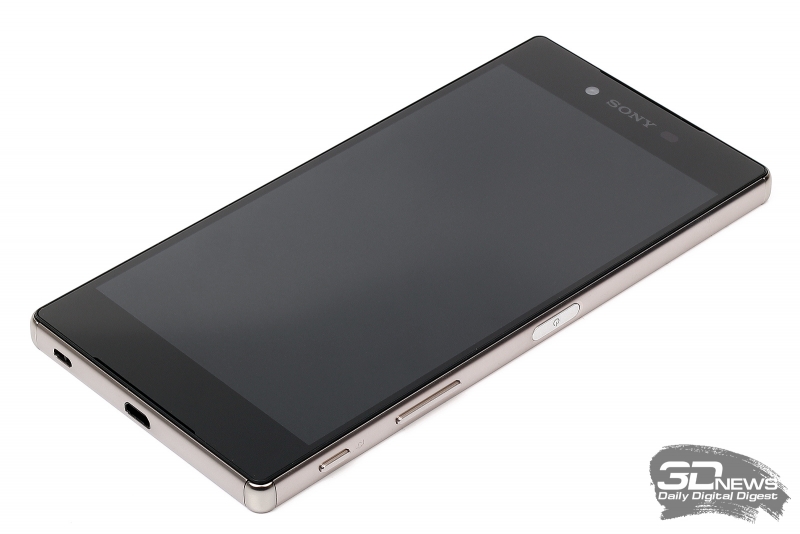  Sony Xperia Z5 Premium – лицевая панель 