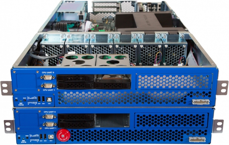  Сервер на базе экспериментального процессора Qualcomm 