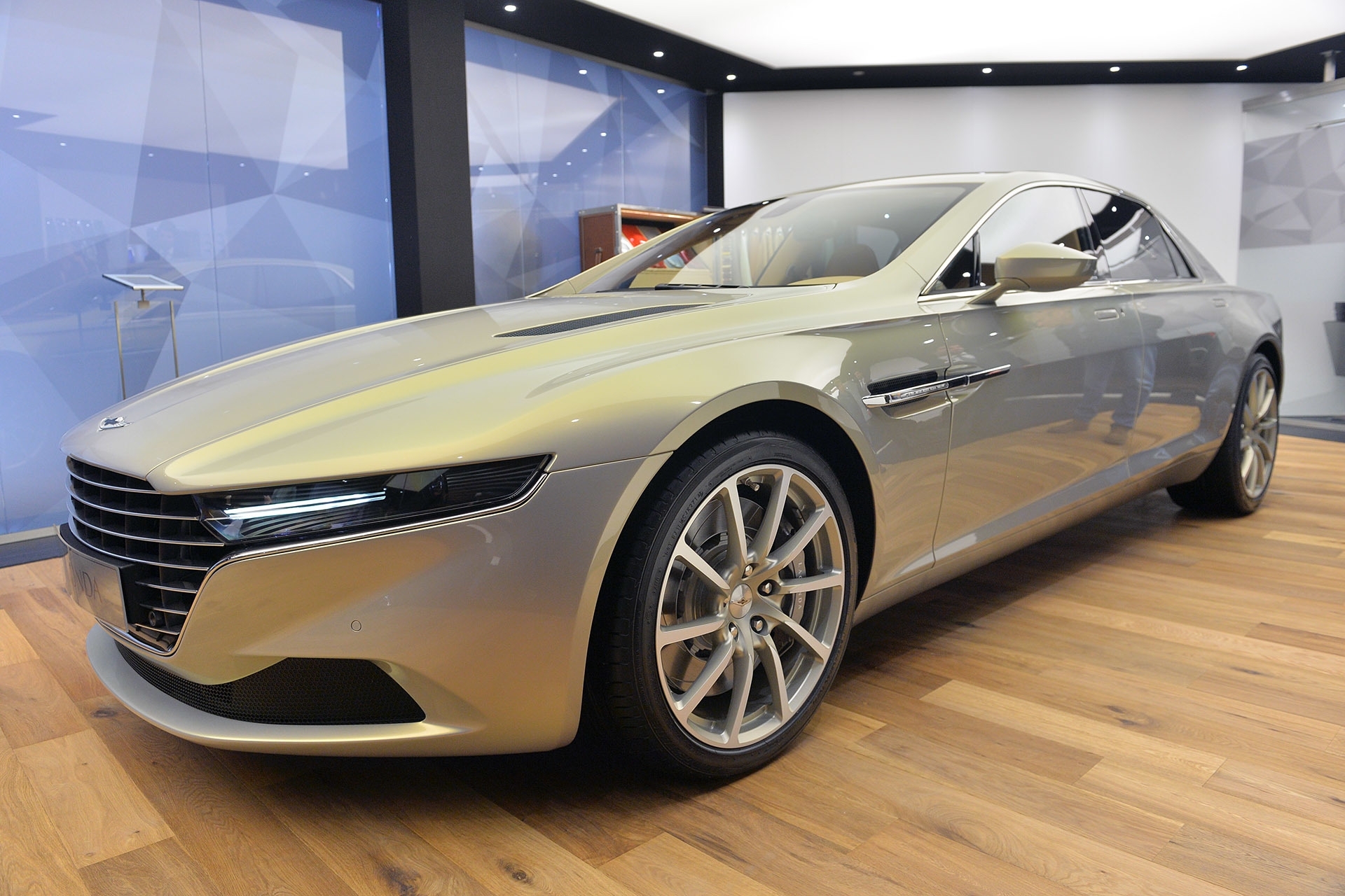 Aston Martin Lagonda 2009