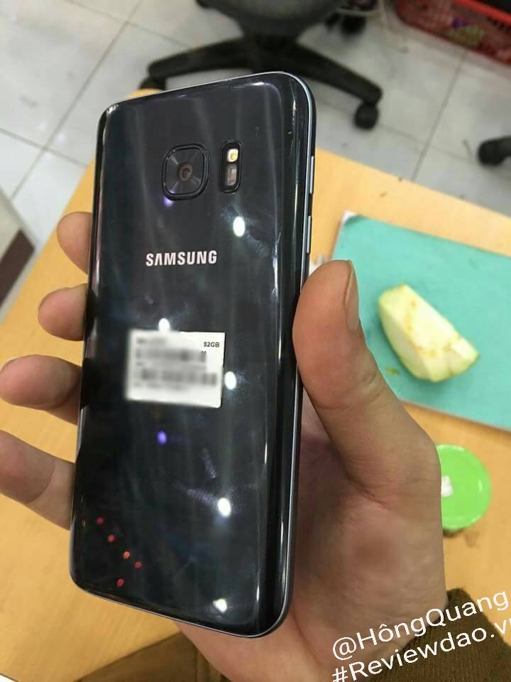 Galaxy s7 завис на заставке