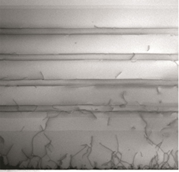  Изображение бездефектных слоёв в сканирующем микроскопе (UCL Electronic & Electrical Engineering) 