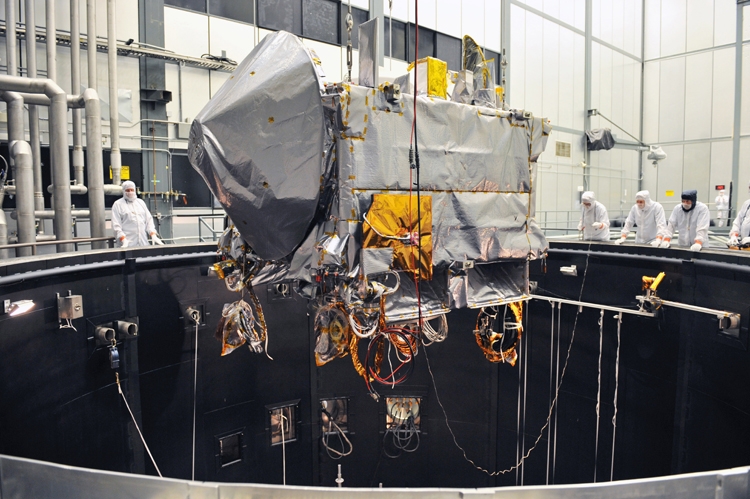 Инструмент OSIRIS-REx направится к астероиду Бенну в начале сентября