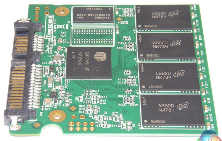 Интегральная схема накопителя Transcend SSD220 объёбог 480 Гигабайт, фото KitGuru.net