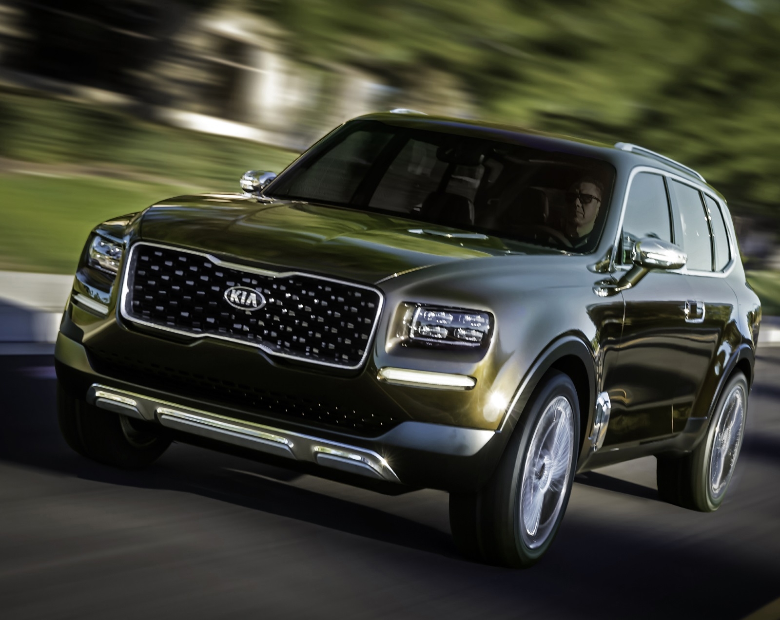 Новый внедорожник Kia Telluride