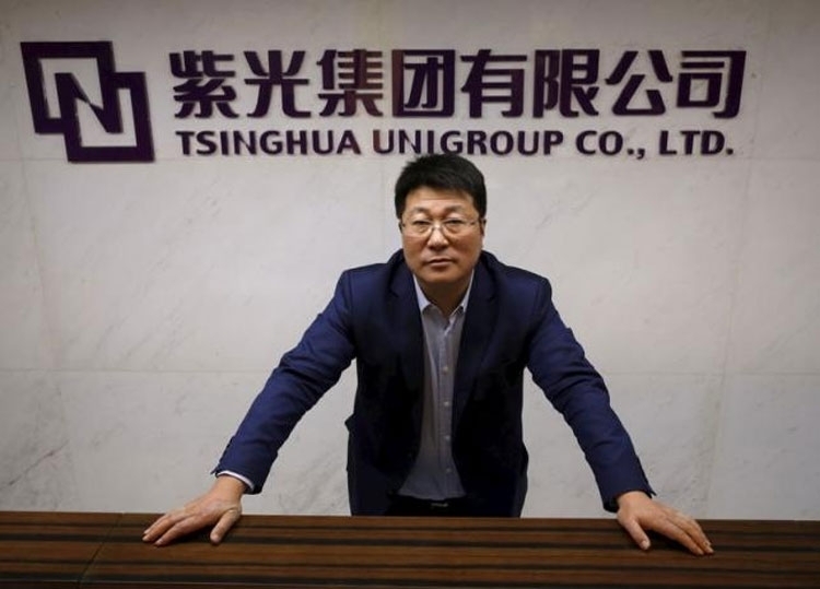 Вице-президент компании Tsinghua Unigroup Жао Вейгуо (Zhao Weiguo)(uk.reuters.com)