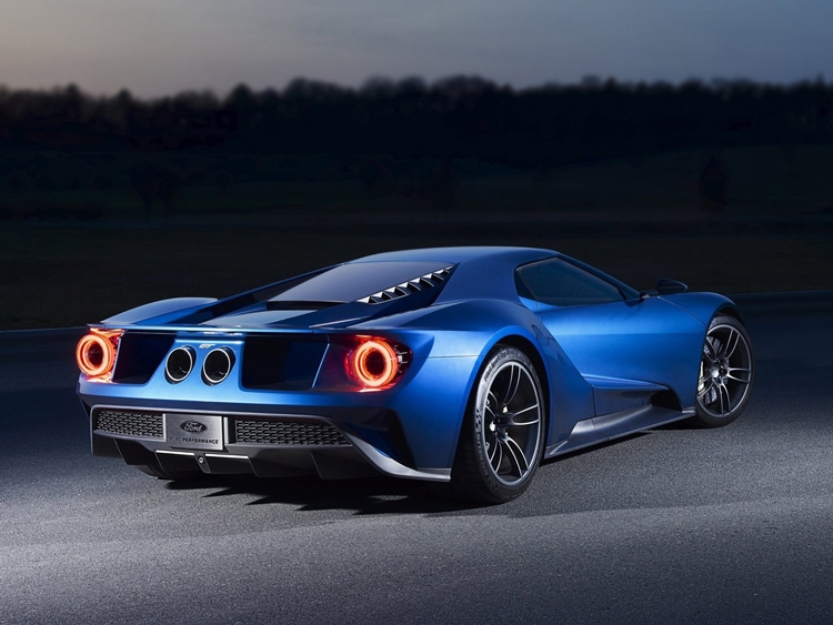 Максимальная скорость ford gt