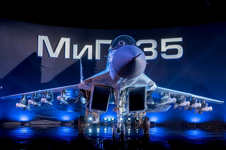 Состоялась мировая премьера новейшего истребителя МиГ-35