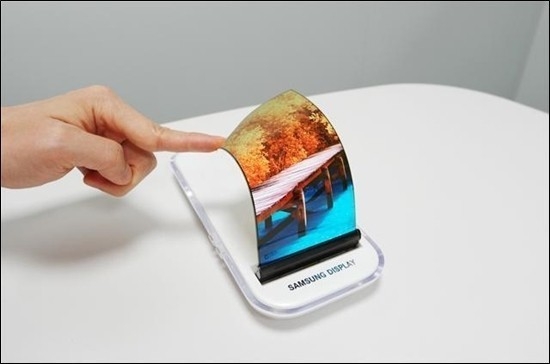 Samsung зарегистрировала марку сгибаемого смартфона Galaxy X в Южной Корее