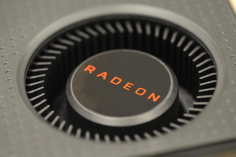  AMD Radeon 