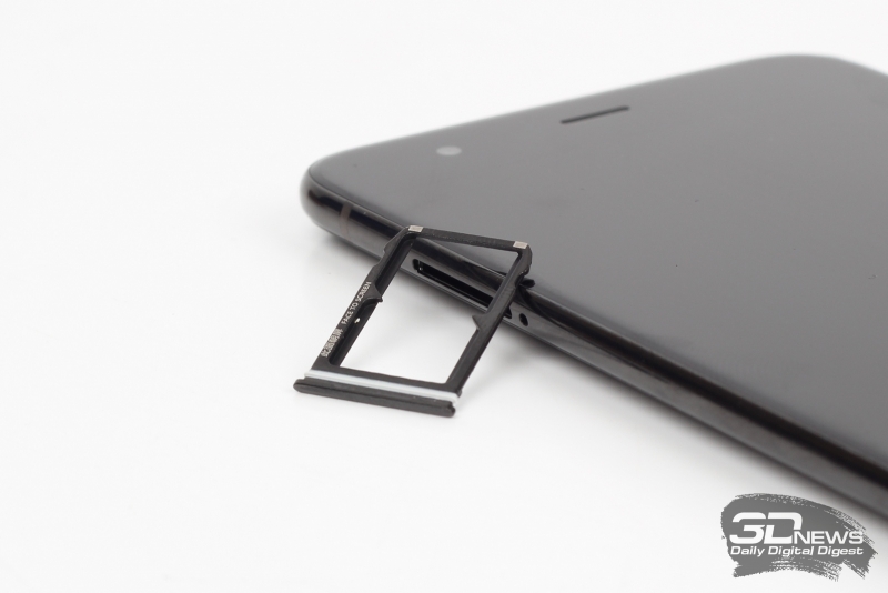  Xiaomi Mi6, слот для SIM-карт 