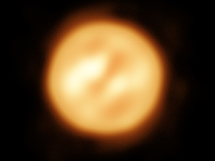 Вид поверхности Антареса / ESO