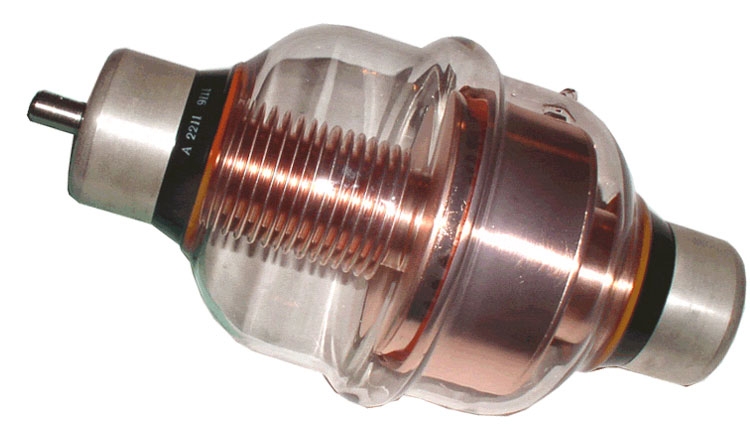  Типичный вакумный подстраиваемый конденсатор 