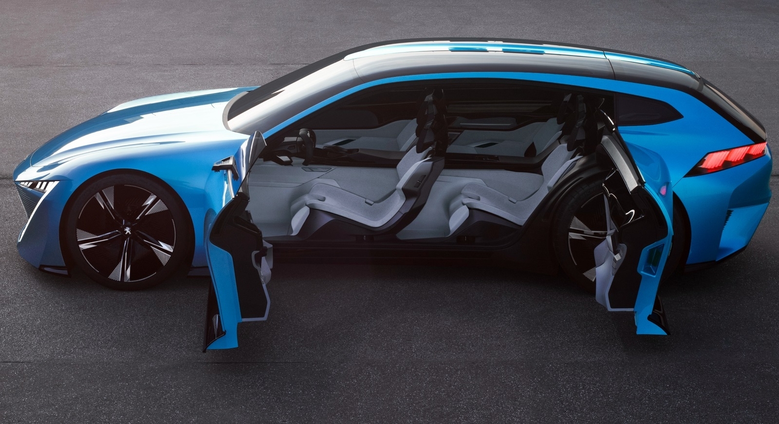 Peugeot Instinct Concept Interior