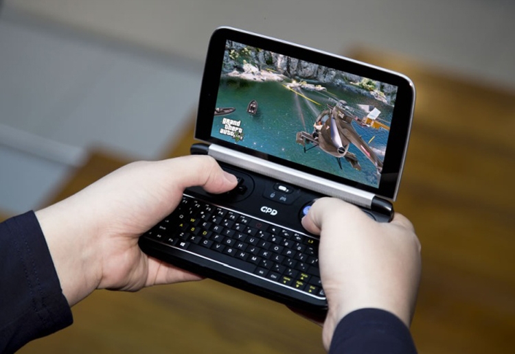 Поставки игровой консоли GPD Win 2 начнутся в мае