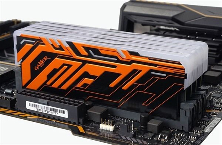 GALAX выпустит DDR4-модули Gamer II с многоцветной подсветкой