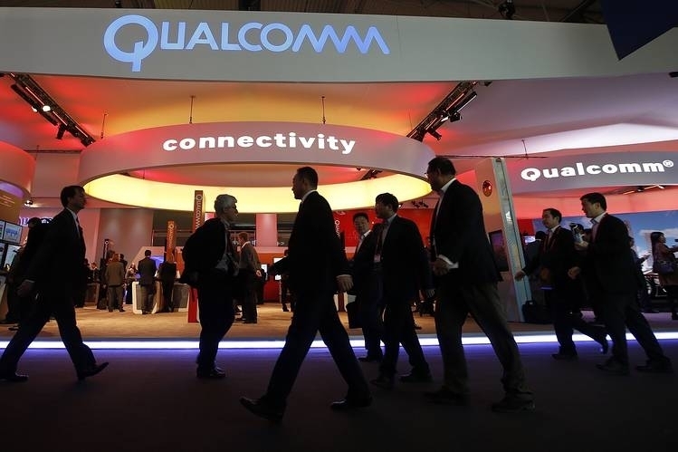 Qualcomm получила убыток в  млрд из-за штрафа и налогов