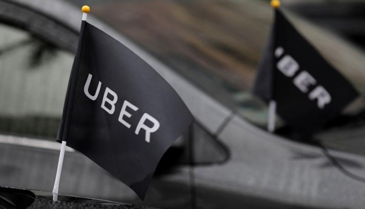 «Яндекс.Такси» и Uber объединили сервисы онлайн-заказа поездок в России"