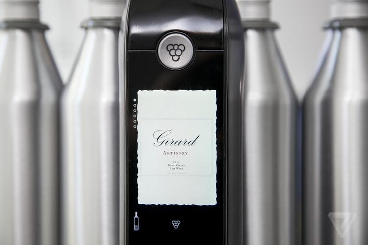 Разработчики винной смарт-бутылки Kuvée признали себя банкротом"