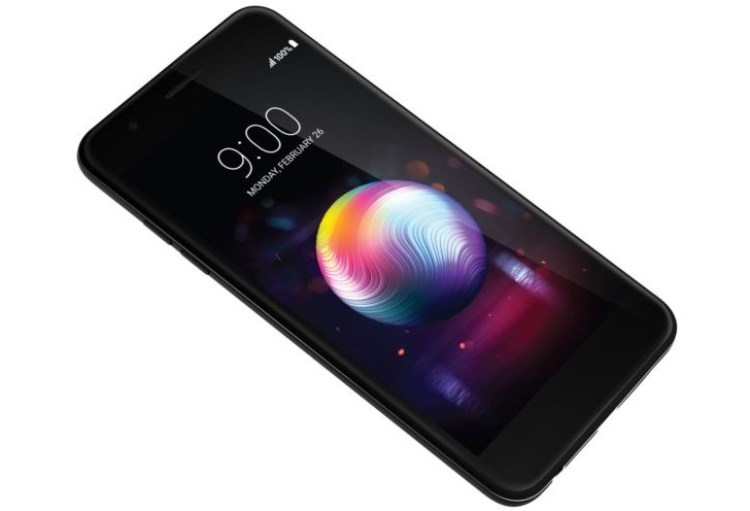 Смартфон начального уровня LG K30 поступил в продажу