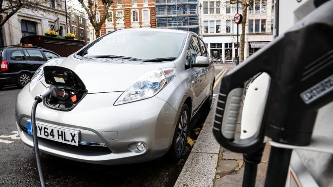 Учёные предлагают использовать электромобили в качестве мобильных хранилищ энергии"
