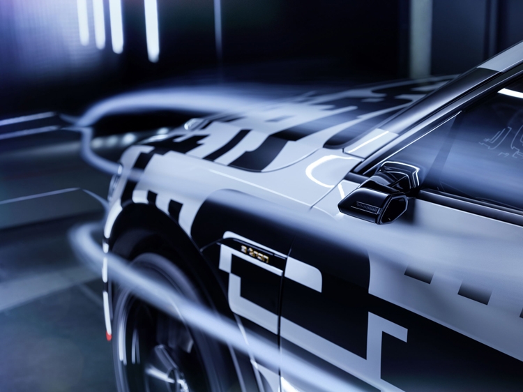 Электрокар Audi e-tron получит виртуальные зеркала заднего вида"