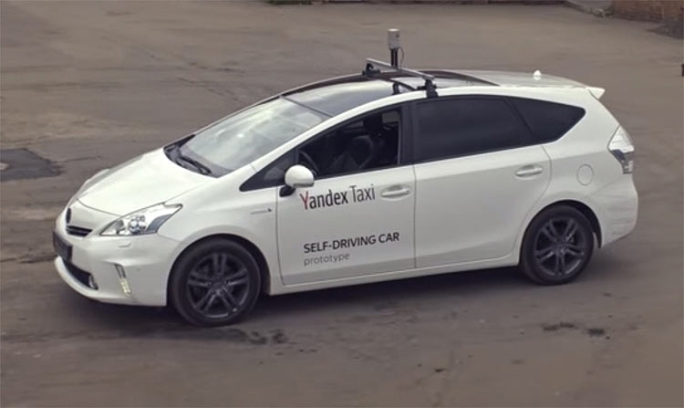 Автопилот «Яндекса» пока несовершёнен, хотя и умеет ездить по заваленным снегом и припаркованными авто узким улицам Москвы