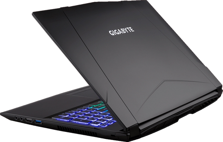 Computex 2018: новые игровые ноутбуки GIGABYTE Sabre 15 и Sabre 17