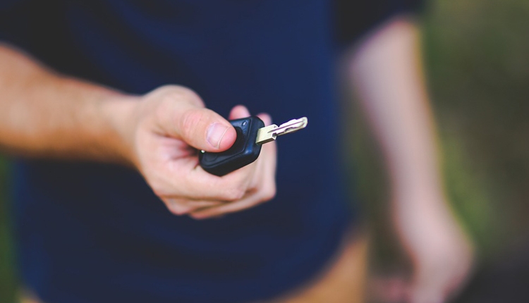 Стандарт Digital Key превратит смартфон в ключ от автомобиля"