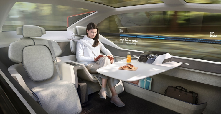 Volvo 360c: каким может быть беспилотный электромобиль будущего"