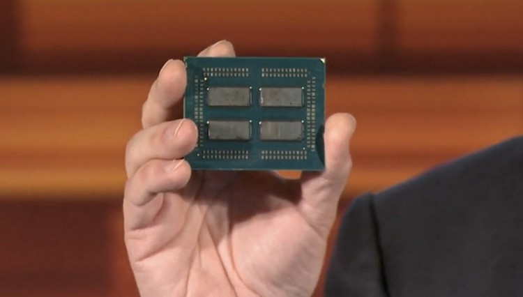  «Голый» процессор AMD Ryzen Threadripper 