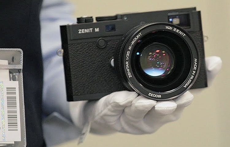 Made in Russia: анонсирована цифровая камера Zenit M"